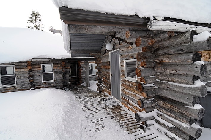 Kelorenttu huvila-mökki 